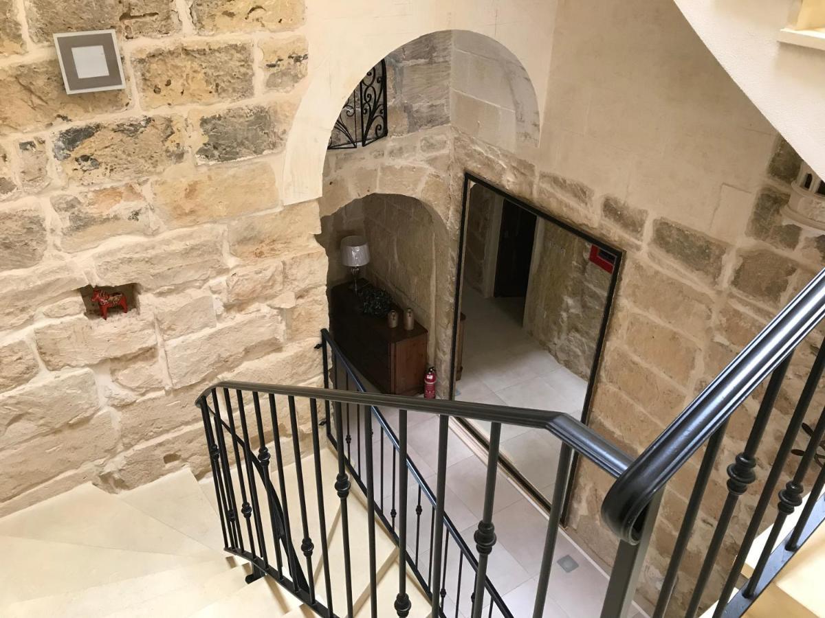 The Cloisters Bed And Breakfast Xaghra Luaran gambar