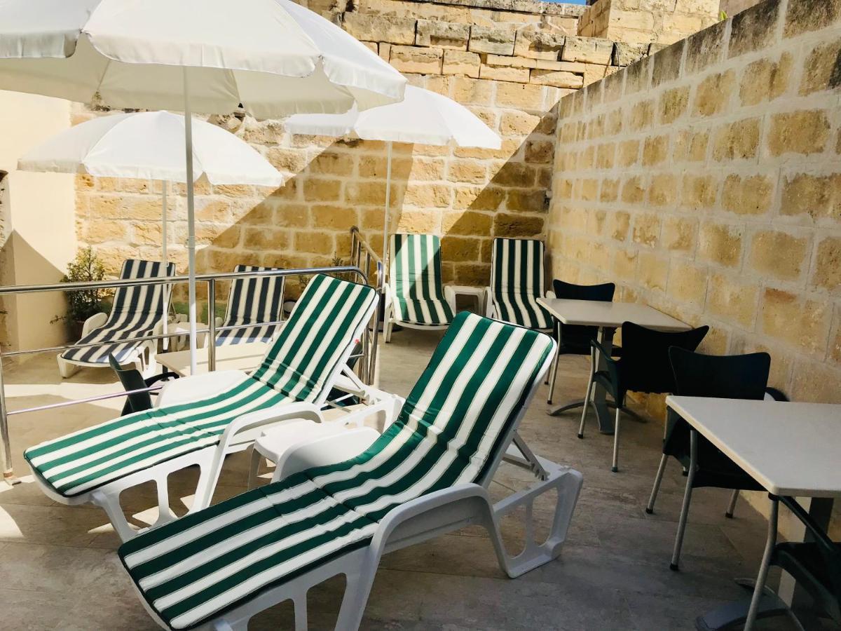 The Cloisters Bed And Breakfast Xaghra Luaran gambar