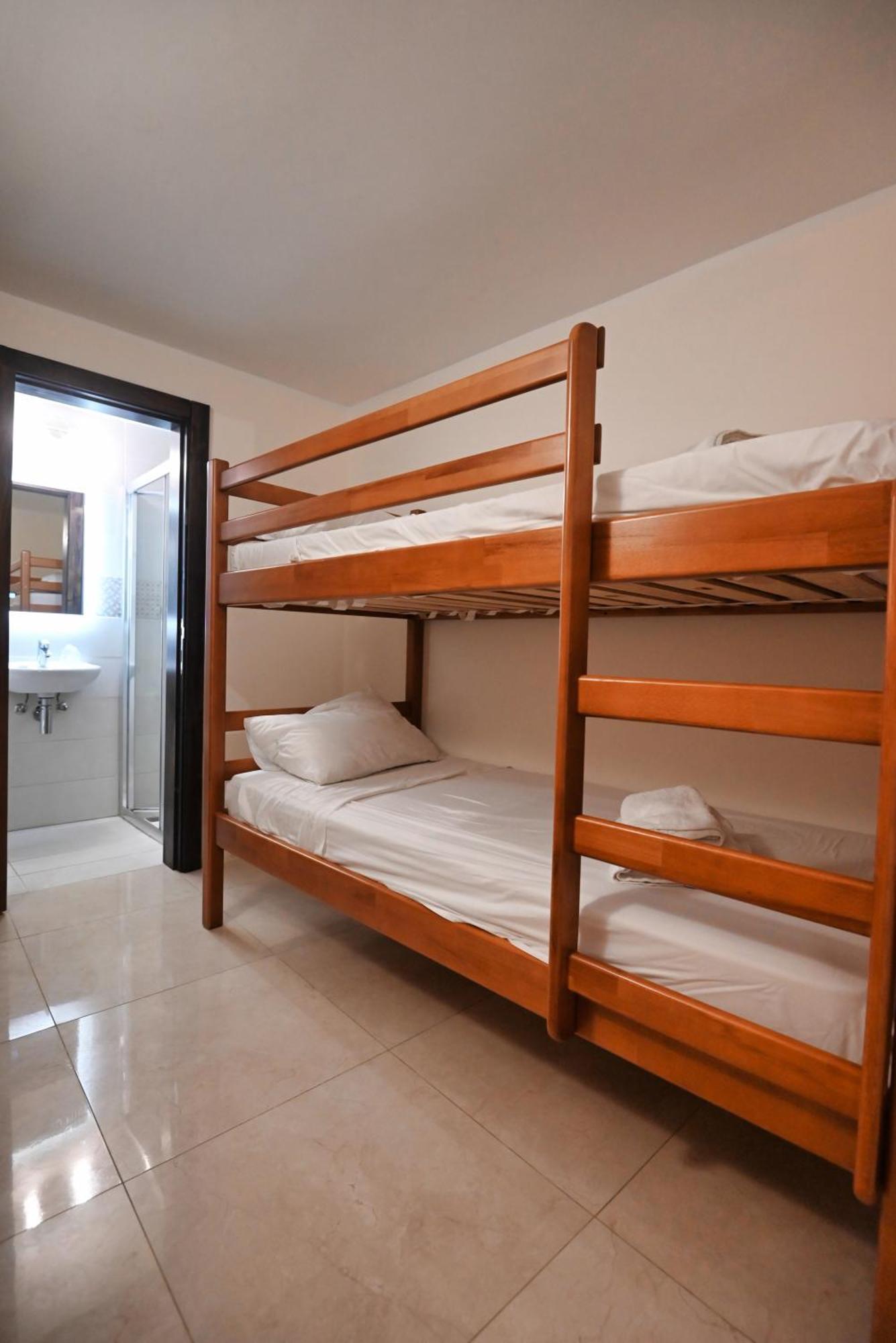 The Cloisters Bed And Breakfast Xaghra Luaran gambar