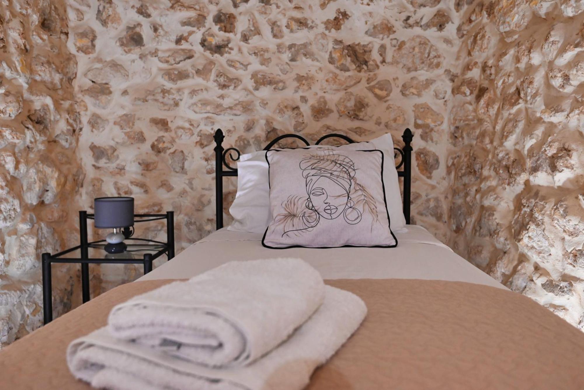 The Cloisters Bed And Breakfast Xaghra Luaran gambar