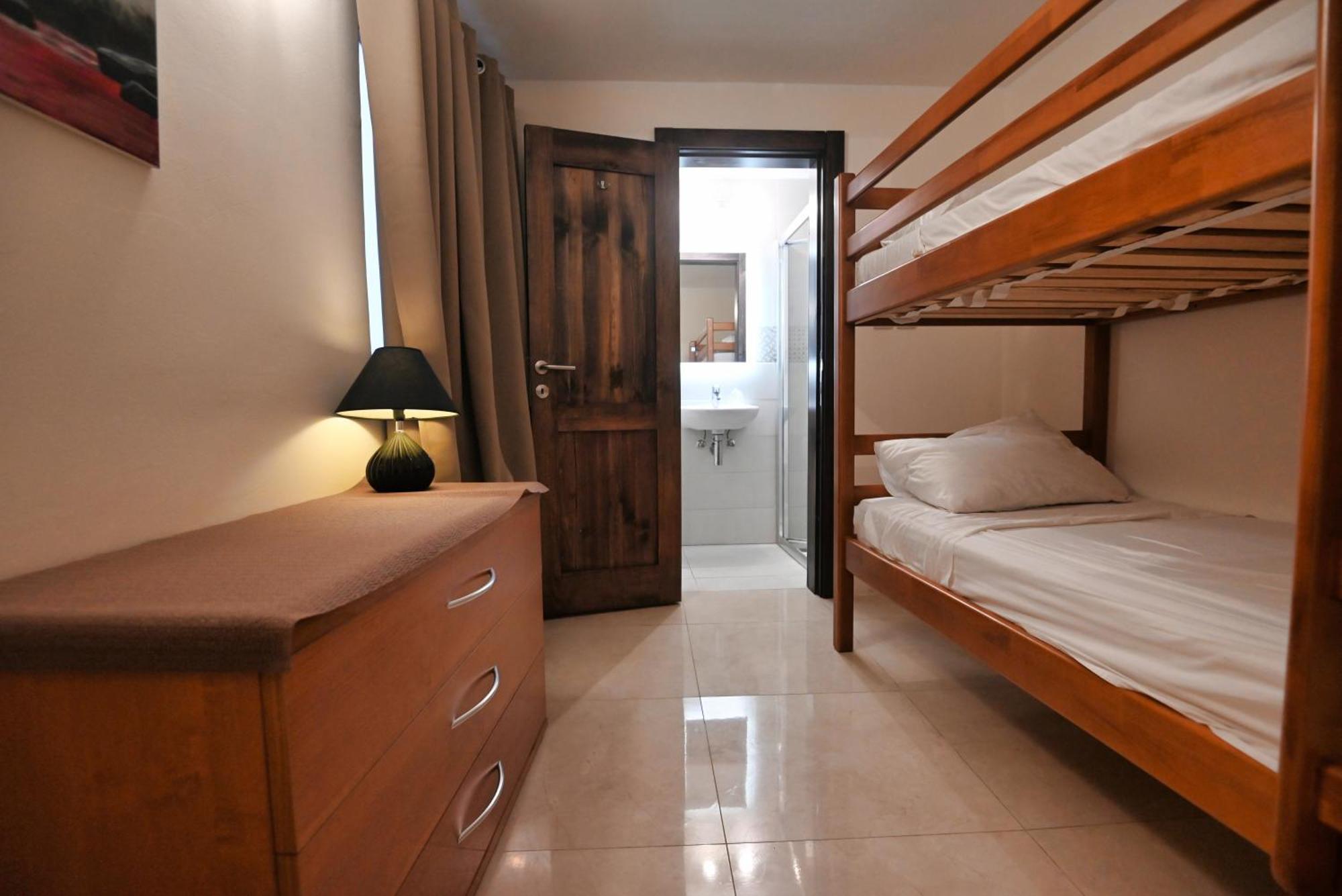 The Cloisters Bed And Breakfast Xaghra Luaran gambar