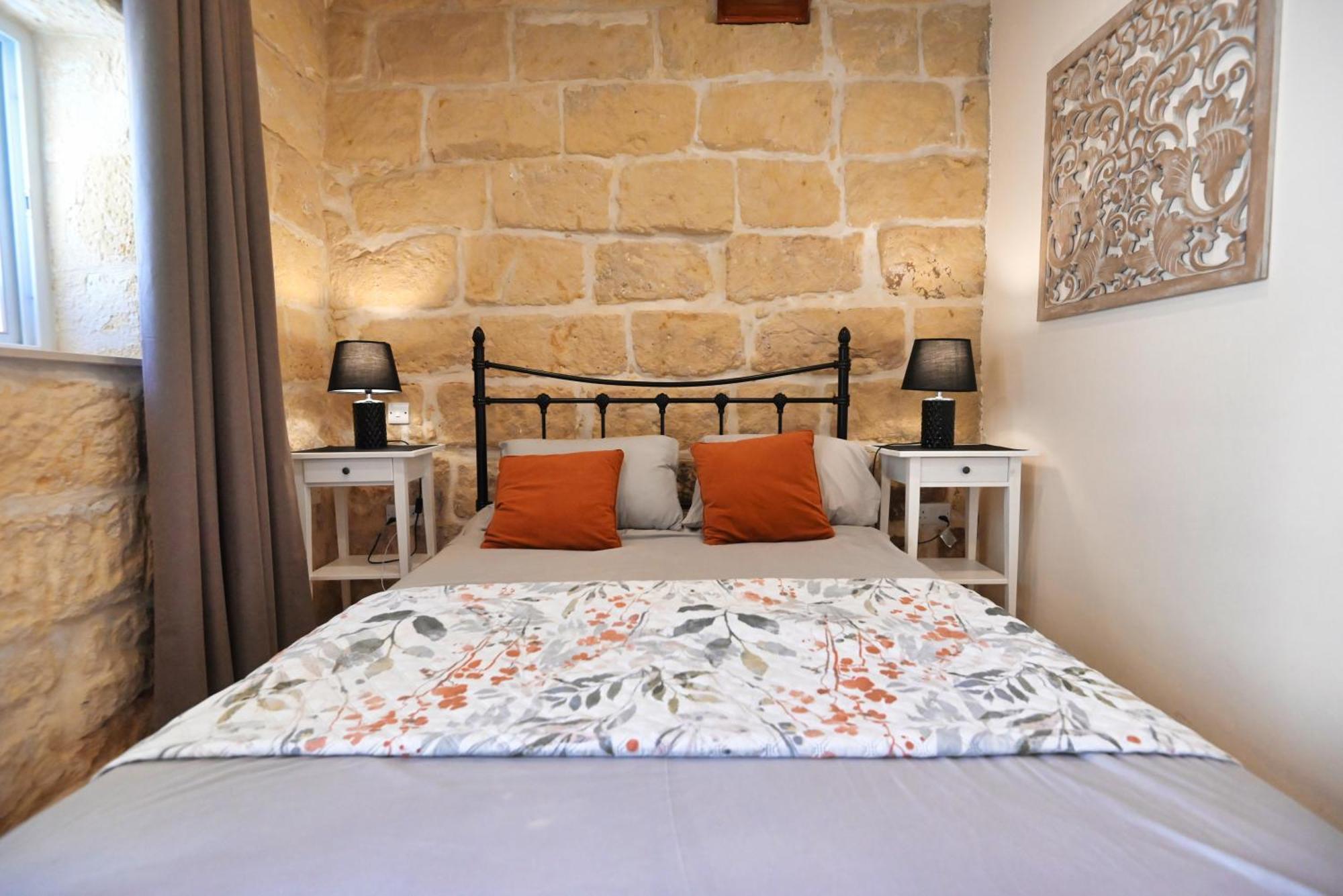 The Cloisters Bed And Breakfast Xaghra Luaran gambar