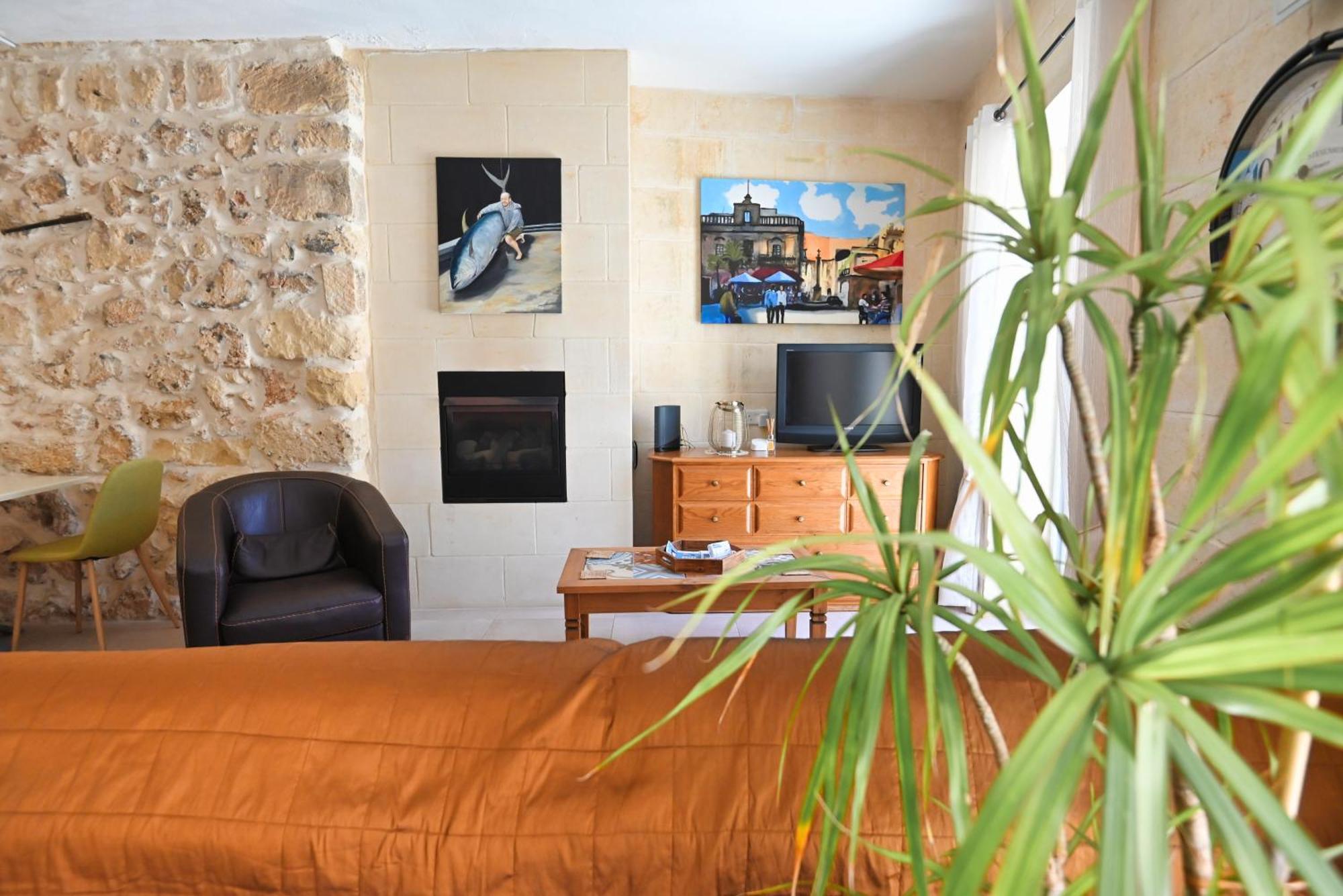The Cloisters Bed And Breakfast Xaghra Luaran gambar